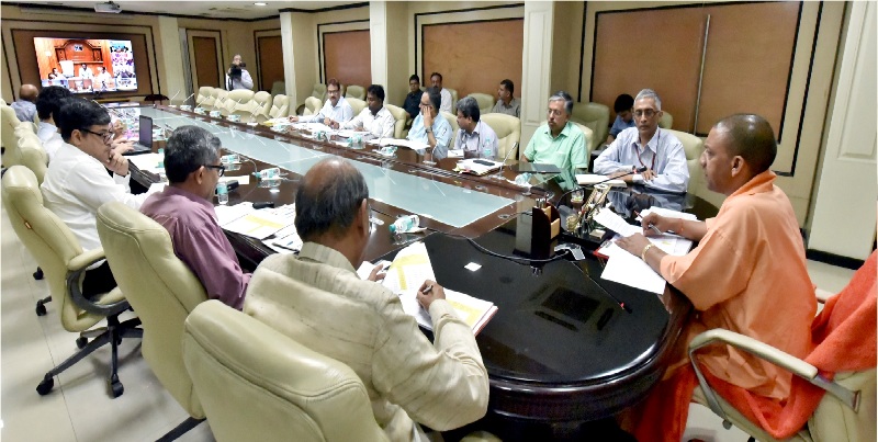 UPCM ने वीडियो काॅन्फ्रेंसिंग के माध्यम से विभिन्न जनपदों में शौचालयों के निर्माण कार्य की प्रगति की समीक्षा बैठक की