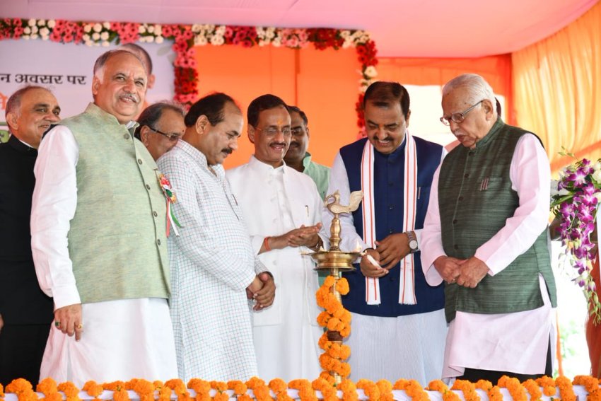 UP_Dy_CM ने BKT में वृक्षारोपण कार्यक्रम का शुभारम्भ किया