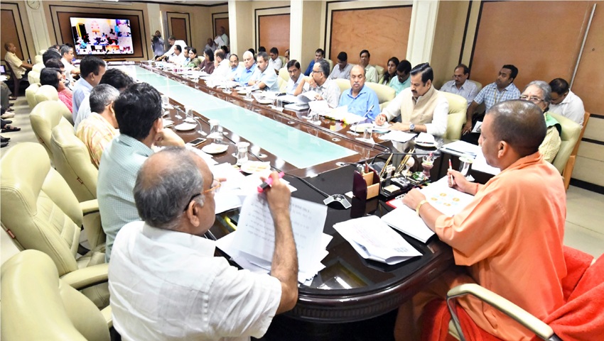 UPCM ने वीडियो काॅन्फ्रेंसिंग के माध्यम से विभिन्न जनपदों की समीक्षा बैठक की