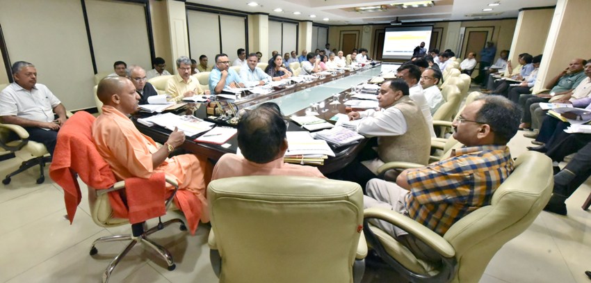 UPCM ने कुम्भ-2019 मेले से सम्बन्धित विभिन्न विभागों के कार्यों की प्रगति की समीक्षा बैठक की
