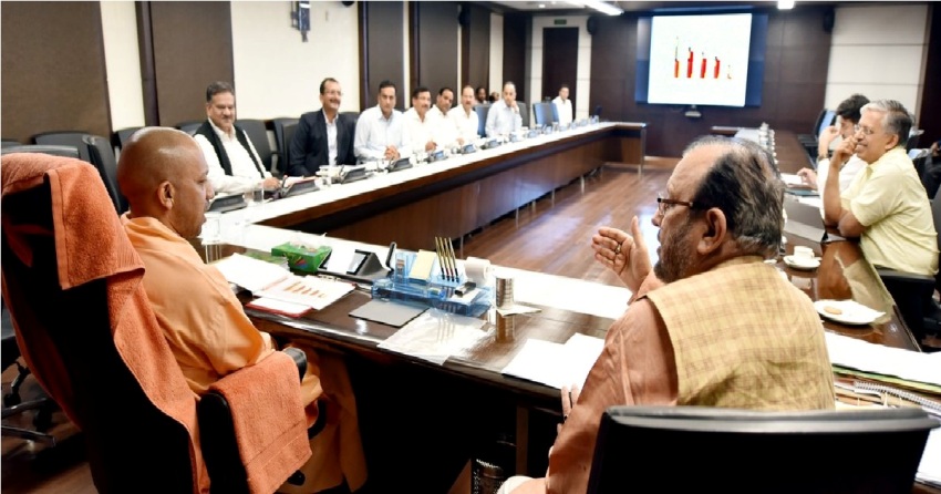 UPCM ने लोक भवन में 'प्रधानमंत्री शहरी आवास योजना' की प्रगति की समीक्षा बैठक की