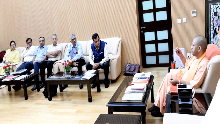 UPCM ने बुन्देलखण्ड में पेयजल योजनाओं के सम्बन्ध में प्रस्तुतिकरण देखा