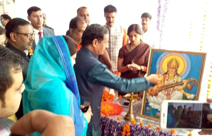 UP_Dy_CM बोले, सभी के हैं भगवान राम, अयोध्या में किसी के जाने पर नहीं कोई रोक