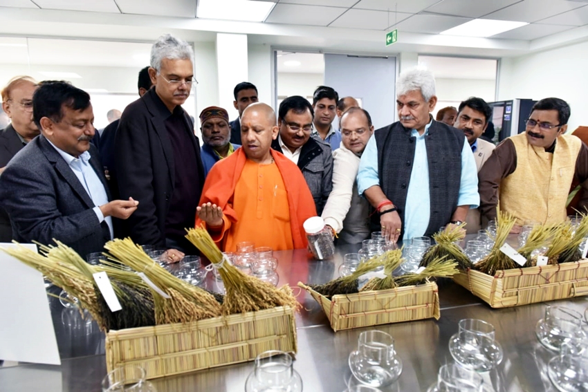 UPCM ने वाराणसी में अंतरराष्ट्रीय चावल अनुसंधान केंद्र का भ्रमण कर व्यवस्थाओं की समीक्षा की