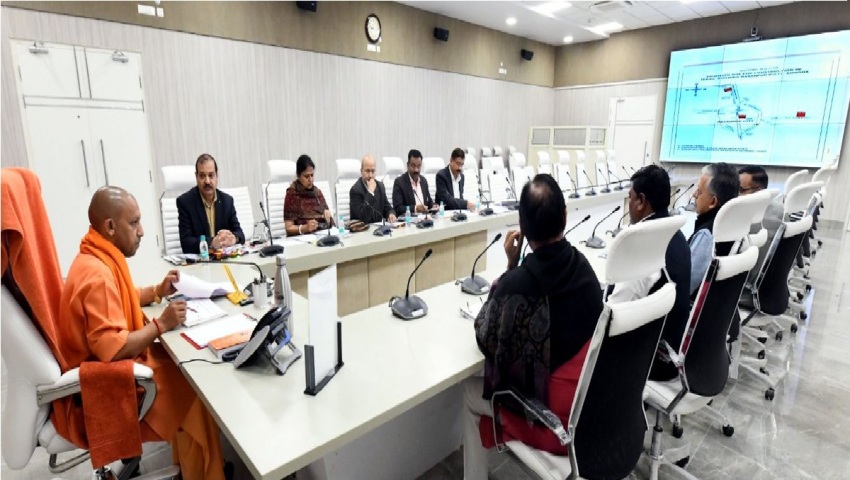 UPCM की अध्‍यक्षता में 5KD पर मुरादाबाद मंडल में नई तहसील बनाये जाने के संबंध में बैठक संपन्‍न
