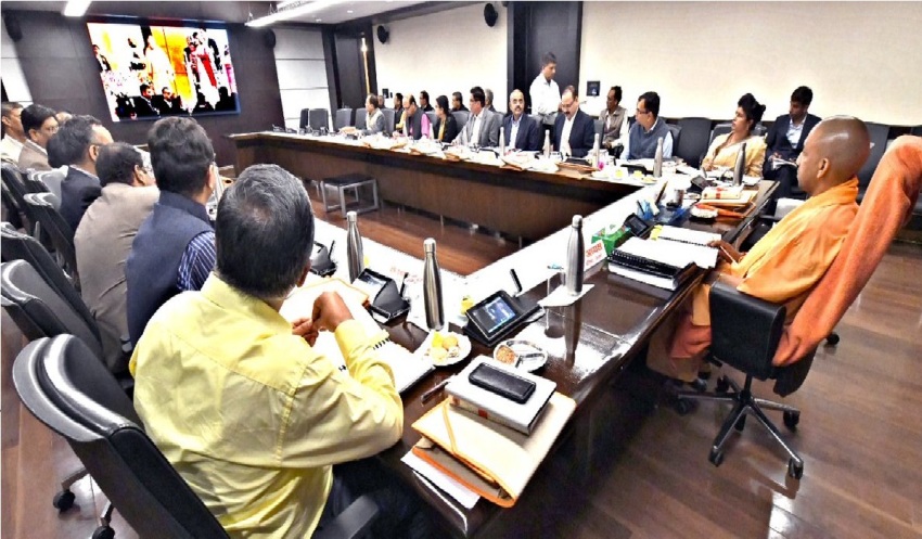 UPCM की अध्यक्षता में लोकभवन में मण्डी परिषद के संचालक मण्डल की 156 वीं बैठक संपन्न