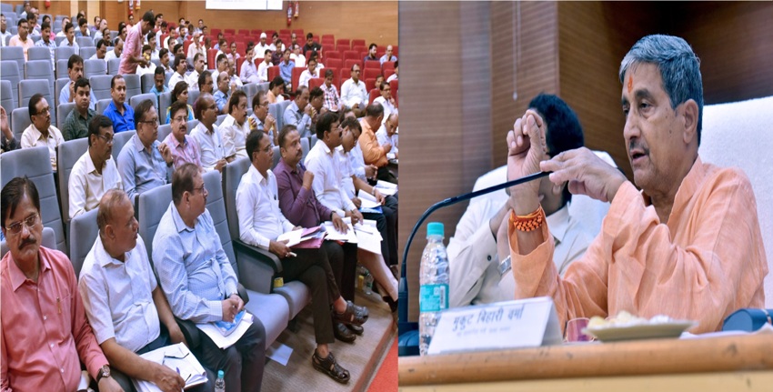 UPCM मंत्रिमंडल के मंत्री मुकुट बिहारी वर्मा की अध्यक्षता में सहकारिता विभाग की समीक्षा बैठक सम्पन्न