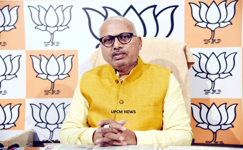 UPCM योगी ने उम्भा गांव के पीड़ितो को उनका हक दिया : हरिश्चन्द्र श्रीवास्तव