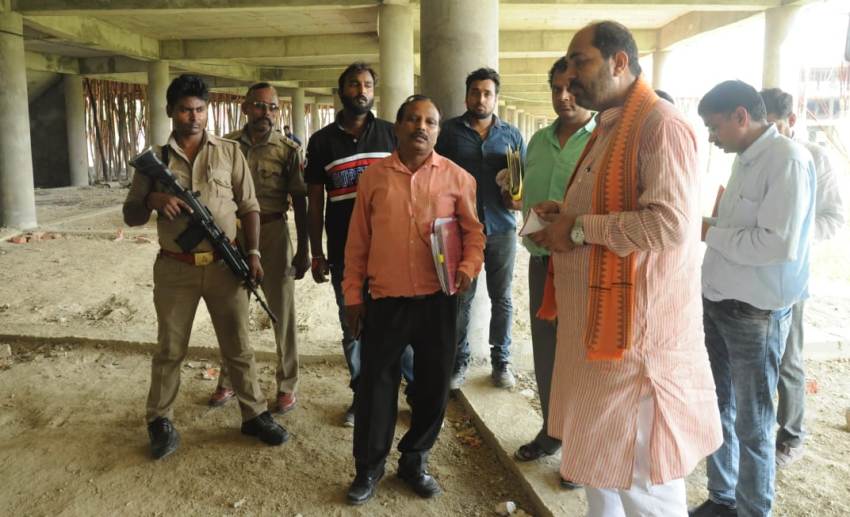 खेल राज्य मंत्री ने गुरू गोविन्द सिंह स्पोर्ट्स काॅलेज का औचक निरीक्षण किया