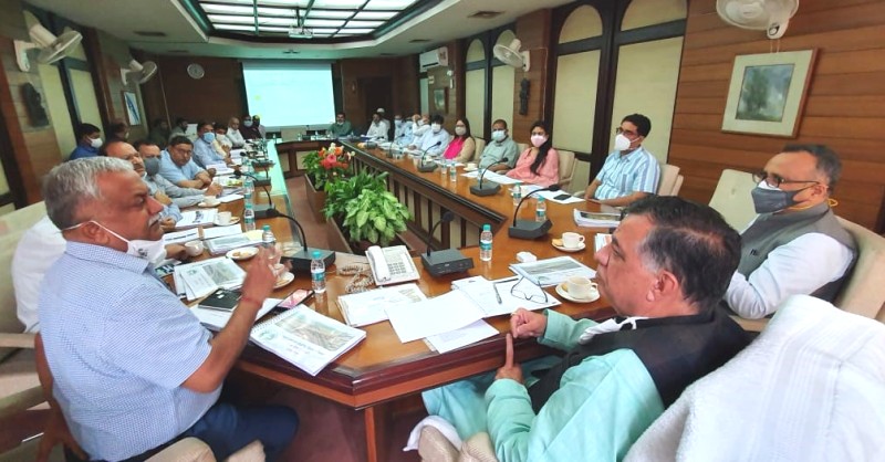 पूर्वांचल एक्सप्रेस-वे 15 सितम्बर 2021 तक हो जायेगा पूर्ण : अवनीश कुमार अवस्थी