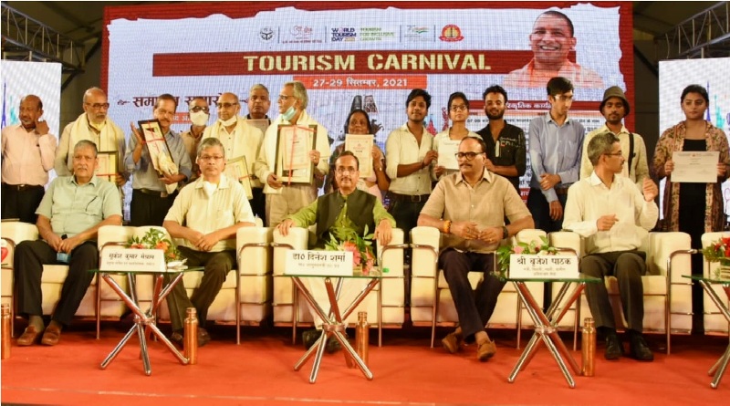 Uttar Pradesh: पर्यटन के क्षेत्र में आधारभूत सुविधाओं का तेजी से हुआ विकास
