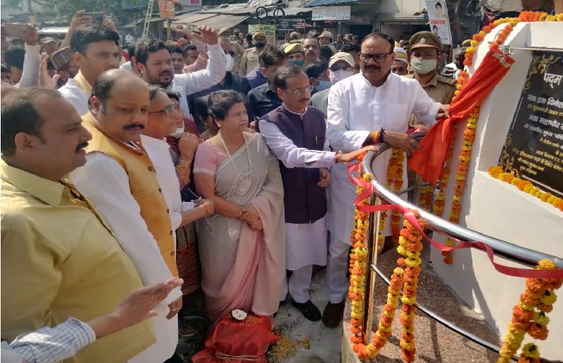 पद्मश्री योगेश प्रवीण के नाम पर रकाबगंज चौराहे के नामकरण: संयुक्ता भाटिया