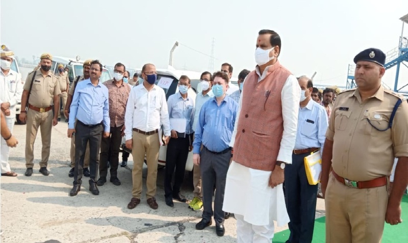 जलशक्ति मंत्री ने लखीमपुर खीरी, सीतापुर, बहराइच एवं बाराबंकी के बाढ़ग्रस्त क्षेत्रों का किया सर्वेक्षण