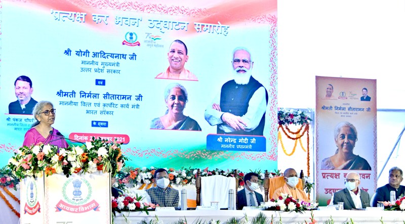 पूर्वांचल एक्सप्रेस-वे एवं बुन्देलखण्ड एक्सप्रेस-वे क्षेत्र के विकास की मेरुदण्ड होंगे साबित