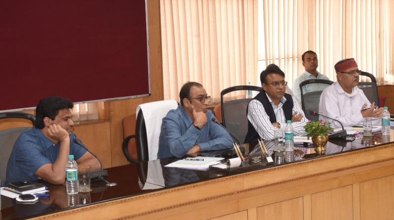 सहकारिता मंत्री के प्रयासों से पैक्स समिति के कर्मचारियों की हड़ताल हुई समाप्त