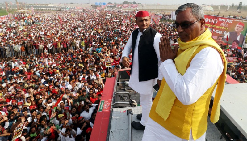 अखिलेश का साथ देने चुनावी मैदान में उतरे ओमप्रकाश राजभर