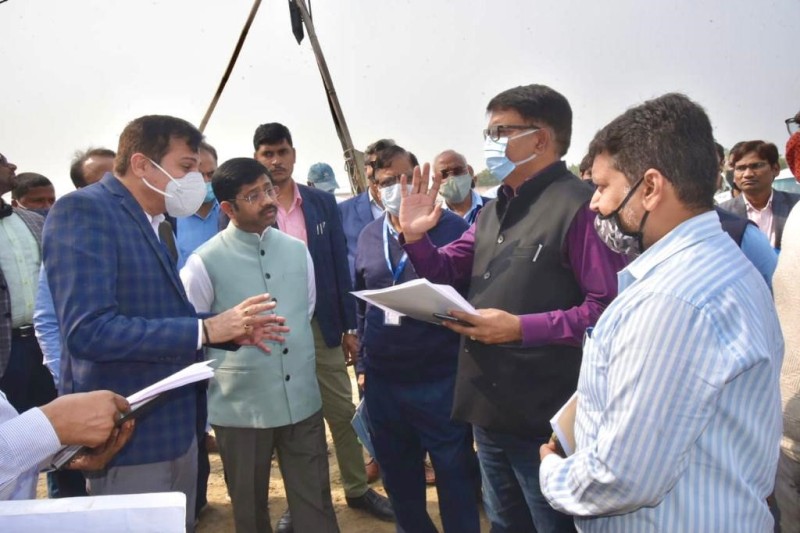 सिविल एनक्लेव निर्माण कार्य प्रगति धीमी मिलने पर मंत्री नन्दी ने जताई नाराजगी