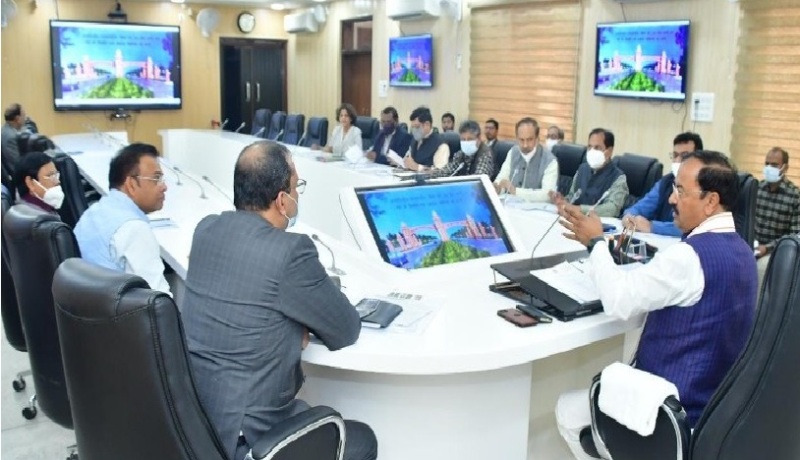 लोक निर्माण विभाग व सेतु निगम के कार्यों की प्रगति की समीक्षा: केशव प्रसाद मौर्य