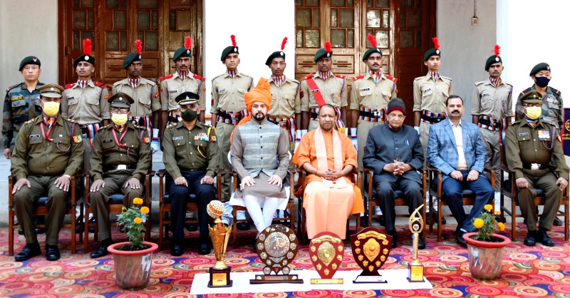 PM Modi और #CMYogi के नेतृत्व में गोरखपुर एम्स 05 वर्षों के अन्दर पूर्ण