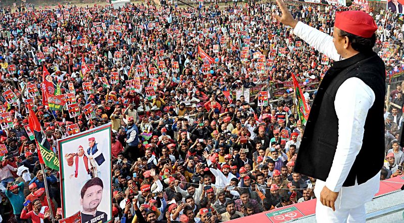 अखिलेश बोले भाजपा सरकार ने जनता को कोरोना के संकट काल में अनाथ छोड़ा
