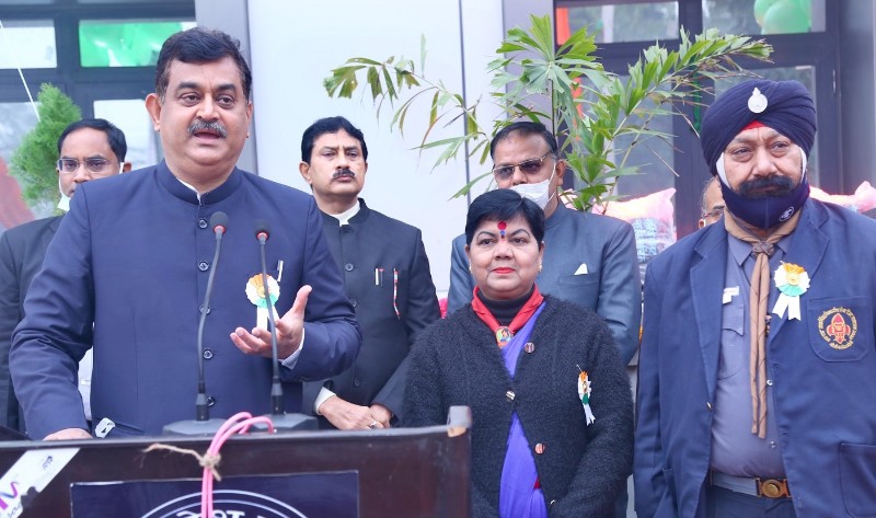 सूचना निदेशक ने गणतन्त्र दिवस के अवसर पर सूचना निदेशालय परिसर में किया ध्वजारोहण