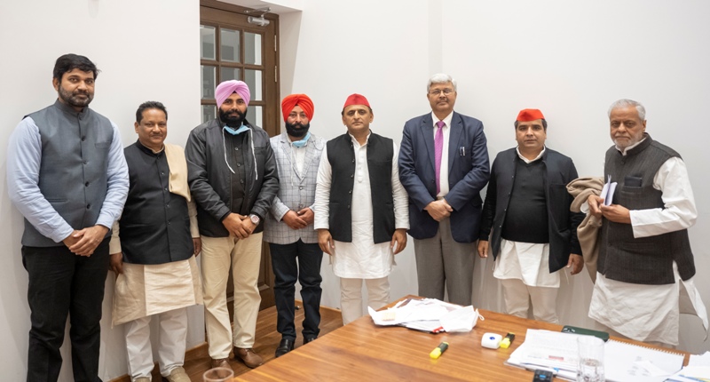 भाजपा छोड़कर समाजवादी पार्टी में शामिल हुए पूर्व राज्य मंत्री राम हृदय राम