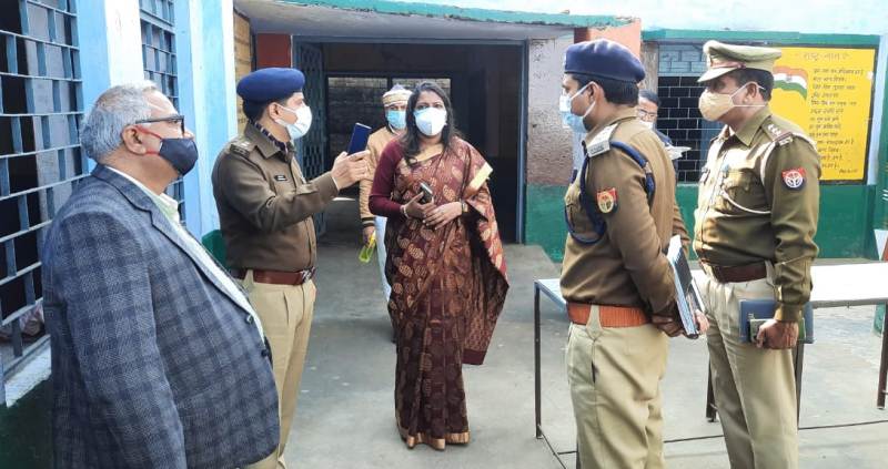 DM सेल्वा कुमारी जे. एवं SSP कलानिधि नैथानी ने मतदेय स्थलों की संवेदनशीलता को परखा