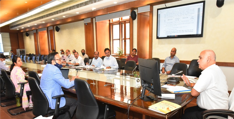 प्रदेश में हर गरीब को आवास उपलब्ध कराना सरकार की सर्वोच्च प्राथमिकता: मुख्य सचिव