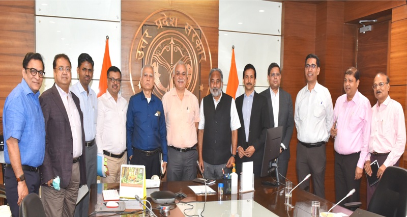 एशियन इन्फ्रास्ट्रक्चर इनवेस्टमेंट बैंक की टीम ने मुख्य सचिव से की मुलाकात