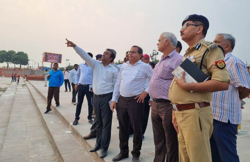 मुख्य सचिव ने अयोध्या में तैयारियों का स्थलीय निरीक्षण कर अधिकारियों को आवश्यक निर्देश दिए